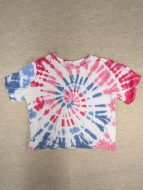 Caution To The Wind Tie Dye Spiral Tee Red, Pink, Blue & White 4th Of July Med